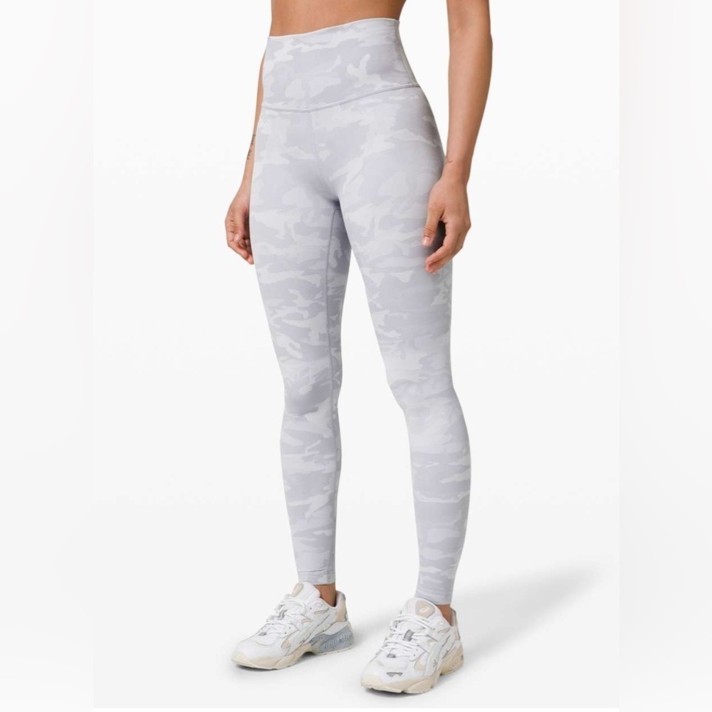 Lululemon Wunder Under High Rise Tight 28” – Inconspicuous Camo Jacquard Alpine - Picture 3 of 6